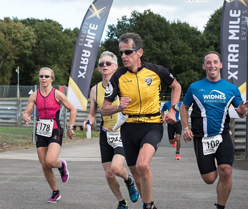 Chris Capps, Andrew Robinson